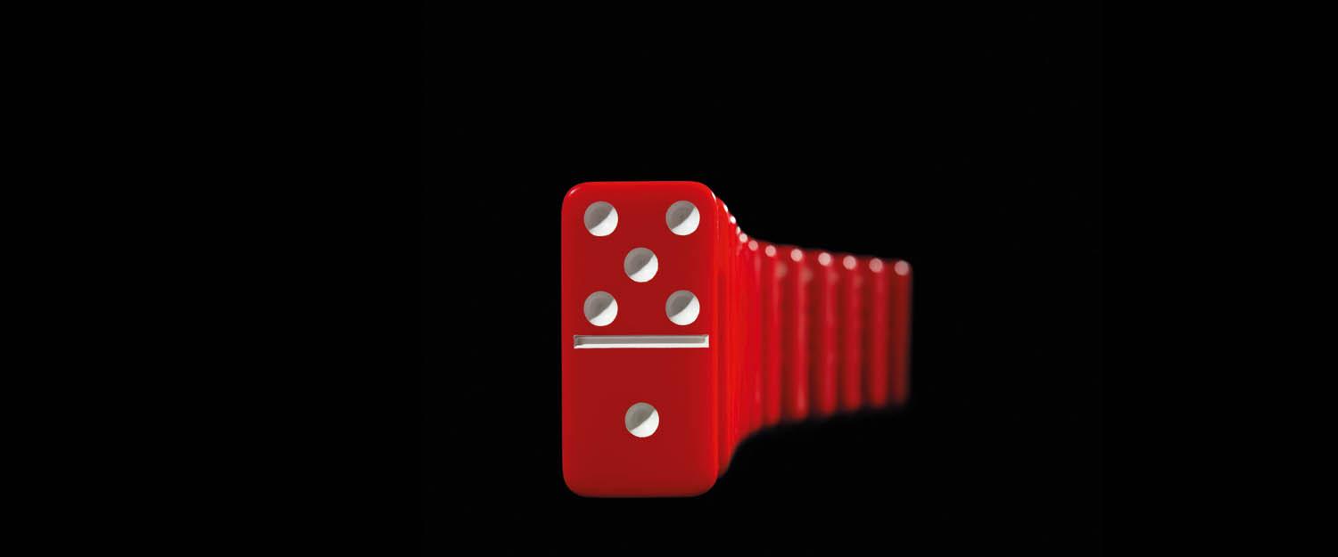 Dominoes